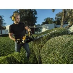 Meilleur prix 😉 McCULLOCH Taille-Haies Thermique HT 5622 – 22,7cm3 / 650W / Lamier 56cm / Pompe D’amorçage / Démarrage SureFire Et SoftStart (967687801) 😉 -MCCULLOCH Soldes 52871640 5